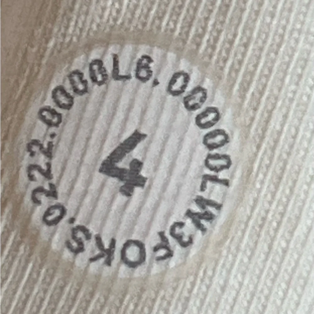 Lululemon‎ Softstreme Pocketed Hoodie Lemon Sorbet Size 4